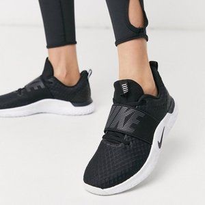 NIKE WOMENS IN SEASON TR 9 TRAINING SHOE - Unworn!